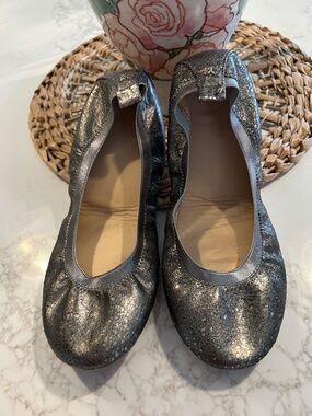 Yosi samra silver/pewter ballet flats 8